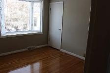 Main Floor House for Rent - Photo 9