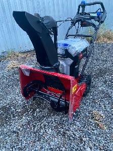Toro 24' SnowMaster® 60V (39915) Snow Blower - Photo 5