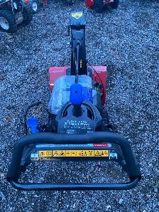 Toro 24' SnowMaster® 60V (39915) Snow Blower - Photo 6