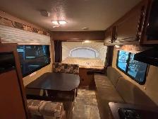 2014 StarCraft Launch 16RB Hybrid travel trailer - Photo 4