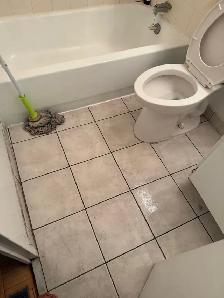 Shared Master bedroom for girls in Thorncliffe Park - Photo 3