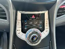 2012 Hyundai Elantra GLS - Photo 22