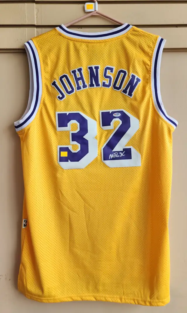 NBA LA Lakers - Magic Johnson Autographed Basketball Jersey