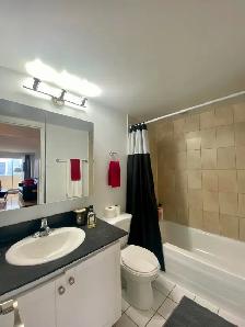 Large Furnished 2-BR With View - Grand Meublé 2 Chambres   Vue - Photo 16