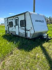 2014 Innbruck 19 foot holiday trailer for sale. - Photo 2