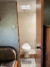 2014 Innbruck 19 foot holiday trailer for sale. - Photo 7