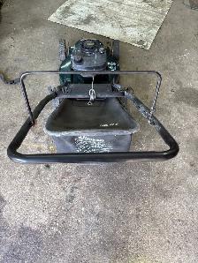 lawnmower - Photo 2