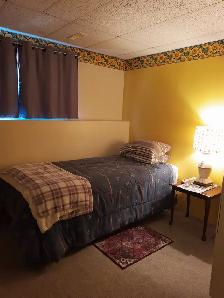 1 Bed 1 Bath for 1 Male. quiet, clean private downstairs $800 - Photo 4