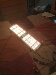 Led Grow Lights For Sale Used 1 season 240Watts - Photo 7