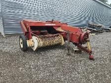 SQUARE BALER FOR SALE