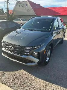 2025 Hyundai Tucson Preferred AWD - Only 2,219 KM - Like New