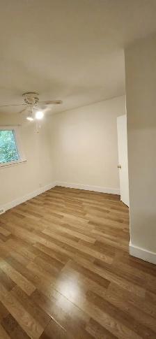 3-bedroom, 2-Bathrooms House For Rent in Richmond Hill Oakridges - Photo 9