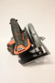Ridgid R8652 7-1/4' Circular Saw Tool Only USED in working - Photo 4