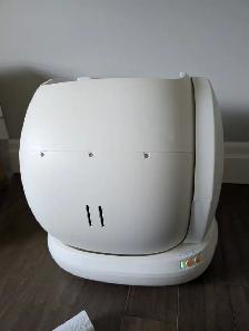 Like New UBPet Self Cleaning Cat Litter Box For Sale - Photo 8