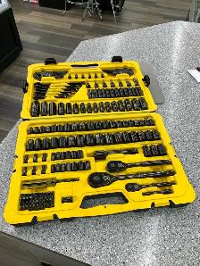 Stanley Black Chrome Socket Set
