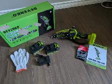 Brand New 21V Cordless Mini Chainsaw For Sale - Photo 4