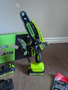 Brand New 21V Cordless Mini Chainsaw For Sale - Photo 8