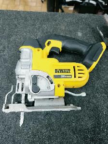 Scie sauteuse DeWalt 20V MAX