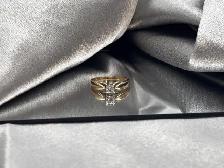 14Kt Two-Tone Gold 0.25ct Diamond Solitaire Ring $1085 - Photo 5