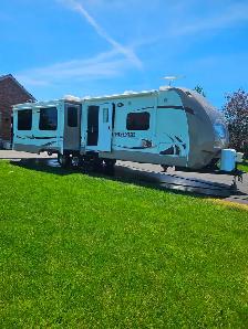 2014 Heartland Sundance 322RES