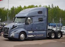 LOOKING FOR AZ DRIVER CROSS BORDER