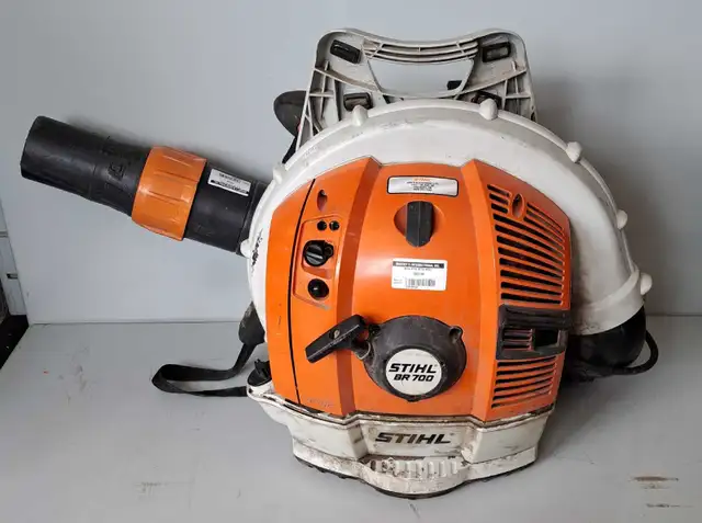 64.8cc Stihl BR700 Backpack Blower (31818134)