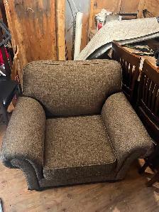 Couch & Chair Set - Photo 3