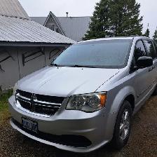 2011 Dodge Grand Caravan, 170,000 km very nice condition