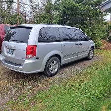 2011 Dodge Grand Caravan, 170,000 km very nice condition - Photo 3