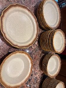 Mikasa Dish Set - Photo 2