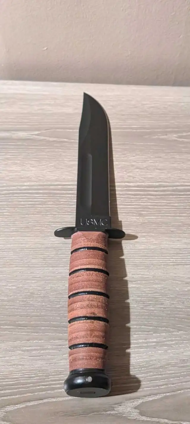KABAR Knife