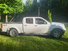 Nissan frontier 2010