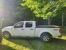 Nissan frontier 2010 - Photo 2