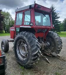 1085 Massey Tractor - Photo 3