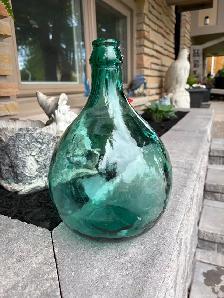 Cute Small Carboy - Photo 3