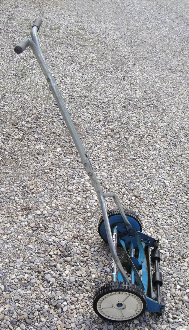 GREAT ESTATES PUSH LAWNMOWER