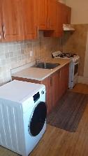 Large furnished room downtown available July 1 - female only - Photo 5
