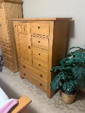 Bedroom Suite 4 piece - Photo 2