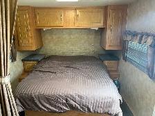 2008 Coachman 270QBS travel trailer - Photo 3
