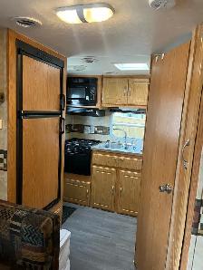 2008 Coachman 270QBS travel trailer - Photo 6
