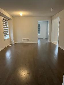 Full house for rent in Shelburne Ontario - Photo 10