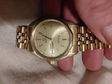 Like New  BULOVA Gold plated Watch - Photo 2