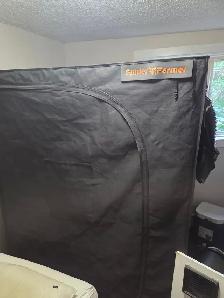 Grow tent