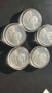5 troy ounces, Donald Trump,  pure .999% silver coins - Photo 5