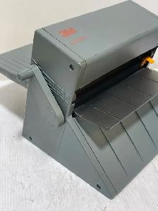3M LS950 Laminator - Photo 9