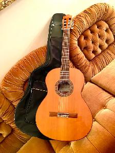 ALMANSA 403 Cedro Classical Guitar, Spain, Case, Excellent!!