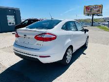 2014 Ford Fiesta  SE with Bluetooth, Sunroof, Power Heated Seats - Photo 6