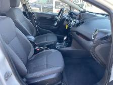 2014 Ford Fiesta  SE with Bluetooth, Sunroof, Power Heated Seats - Photo 14