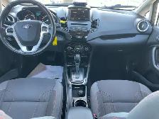 2014 Ford Fiesta  SE with Bluetooth, Sunroof, Power Heated Seats - Photo 16