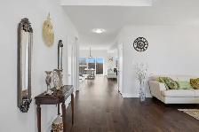 Stunning 4 Bdrm  London NORTH  WHOLE HOME Rental  Aug 1st - Photo 4